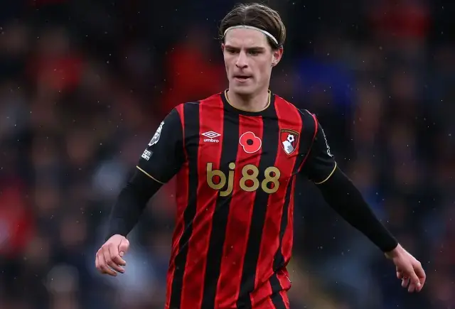 Premier League midfielder Alex Scott — prehab and injury prevention with McFerran Physio, Bristol